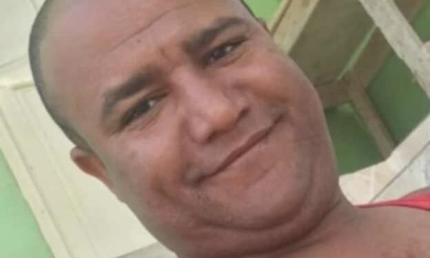 «Bodego» lucha por su vida tras ingerir tóxico en aparente intento suicida en Nagua