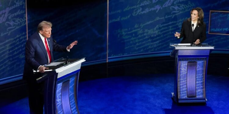 Harris y Trump se enfrentan en debate lleno ataques personales
