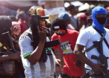 Pandilleros haitianos atacan cuartel general del Ejército en la capital