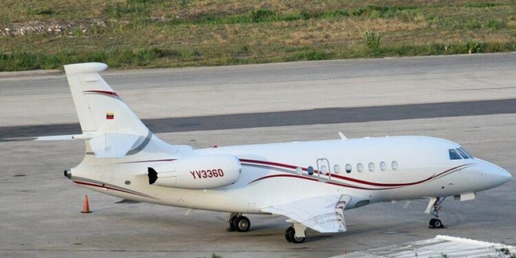 Otro avión vinculado al gobierno de Maduro es retenido en la RD