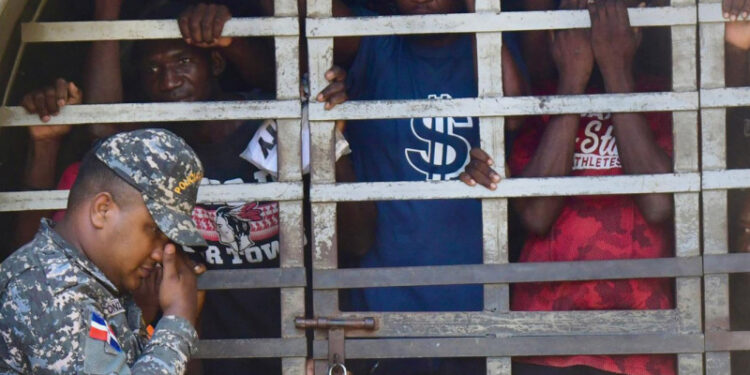 Migración repatria a 7,217 haitianos durante cuatro días de operativos