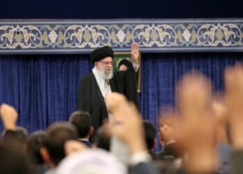 El líder supremo de Irán culpa a EEUU y a “algunos países europeos” de la escalada de tensión en Oriente Medio
