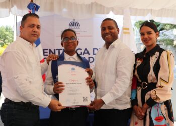 CTC entrega certificados a 96 jóvenes en el municipio El Cercado, San Juan de la Maguana