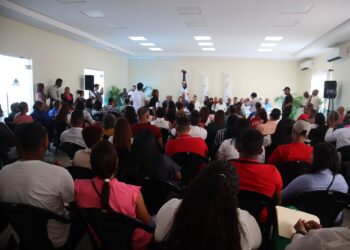 Educación entrega designaciones a personal que trabajará en TRAE en María Trinidad Sánchez