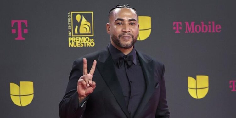 Don Omar alza la voz en defensa de Puerto Rico y respalda a Kamala Harris