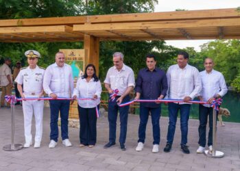 Gobierno entrega en Río San Juan el remozamiento de Laguna Gri-Gri; buscan impulsar turismo