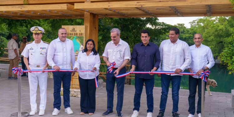 Gobierno entrega en Río San Juan el remozamiento de Laguna Gri-Gri; buscan impulsar turismo