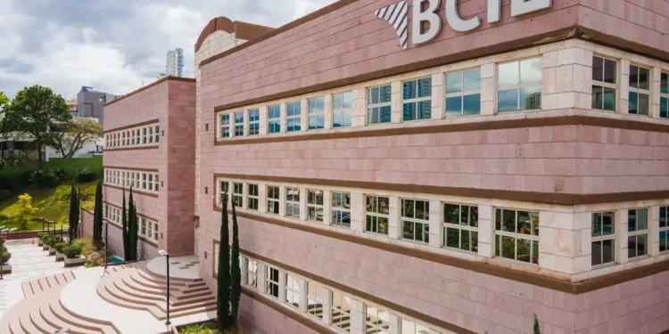 Banco Centroamericano de Integración Económica dispuesto a financiar Tren Metropolitano