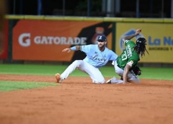 Estrellas al segundo lugar; Toros y Leones dividen; Gigantes ganan a Las Aguilas