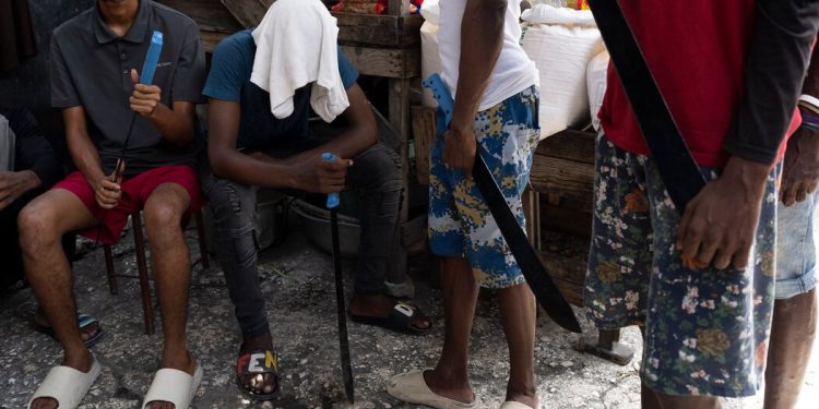 Llaman a la población haitiana a cortar cabezas a los pandilleros