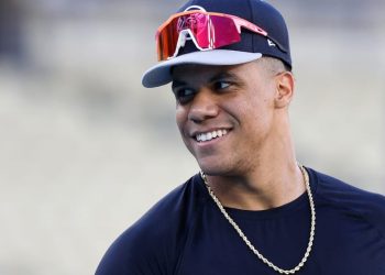 ¡Terminó la espera! Juan Soto firma un contrato $765 MM con los Mets