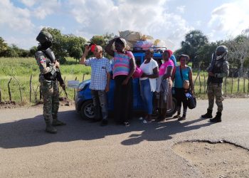 Ejército detiene 30 haitianos indocumentados en operativos en Montecristi y San Juan de la Maguana
