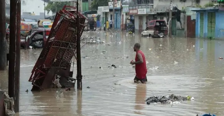 Lluvias dejan 13 muertos, 15 heridos y 501 casas destruidas en Haití