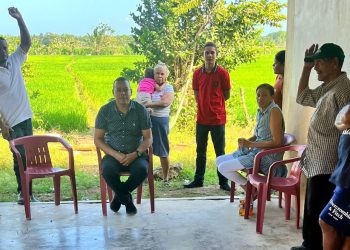 Alcaldía de Las Gordas y comunitarios de Boba emplazan a Obras Públicas; exigen asfaltado de su calle principal