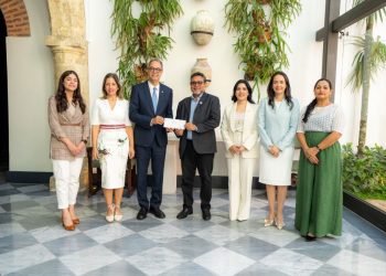 Banco Popular contribuye al Museo de Historia y Tradiciones de Santiago