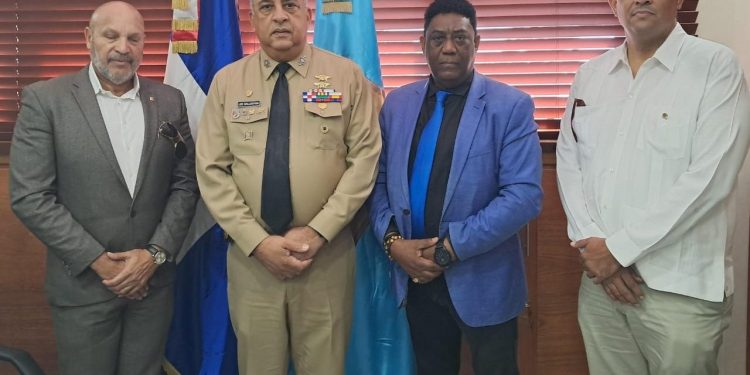 COPYMECON y Migración discuten plan para regularizar mano de obra haitiana en la construcción
