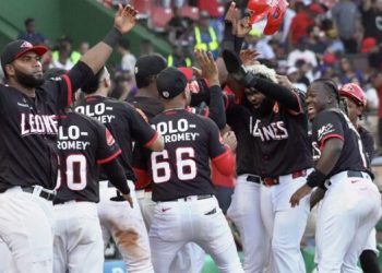 Leones del Escogido y los Tigres del Licey disputarán final de Liga Dominicana de Béisbol