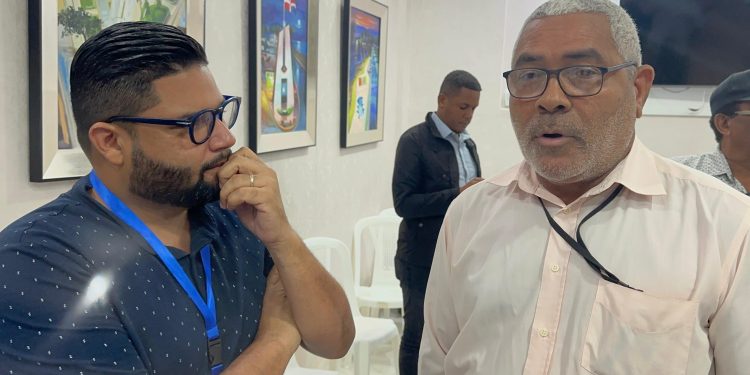 Francis Frías arremete contra «La Moña»; dice por falta de pantalones se supendió torneo superior