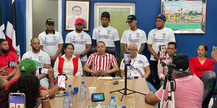 INEFI y Ayuntamiento de Nagua lanzan Programa Municipal de Desarrollo Deportivo