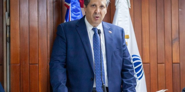 Salud Pública anuncia sanciones por fumigaciones indiscriminadas que afectan la salud