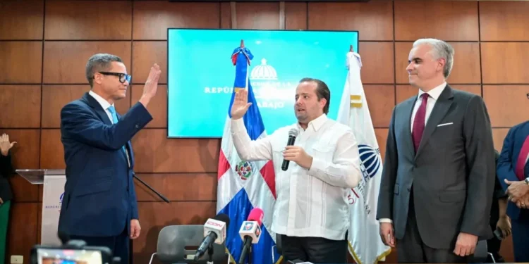 Eddy Olivares afirma Ministerio de Trabajo seguirá conducido por el derecho, la razón y la justicia