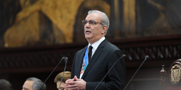 Presidente Abinader destaca logros alcanzados en educación en su quinta rendición de cuentas