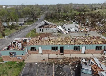 Fuertes tormentas en EE.UU. dejan al menos 16 muertos, entre ellos dos niños