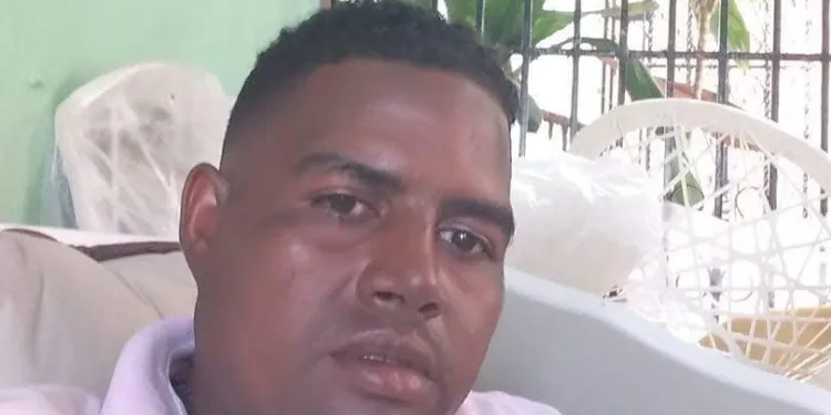Tras naufragio en Río San Juan continúa desaparecido Pedro Eugenio Jorge González