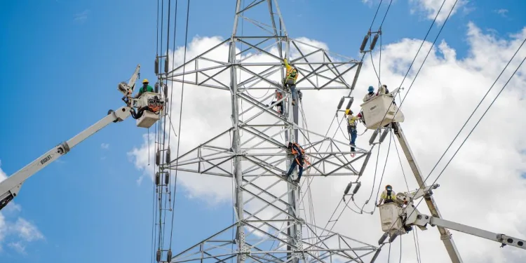 ETED restablece línea de transmisión Nagua–Matrisol y normaliza el servicio eléctrico