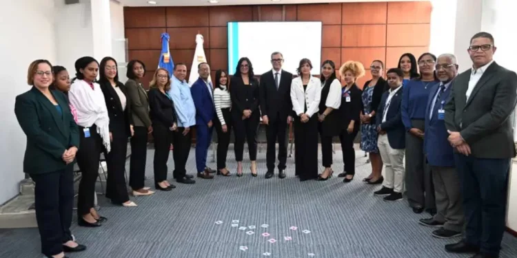 Ministerio de Trabajo, Conani y Supérate refuerzan lucha contra el trabajo infantil en República Dominicana