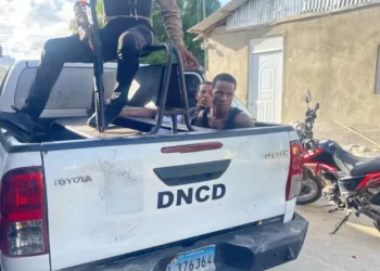 Incautan más de 3,500 gramos de drogas y capturan nueve personas en operativo en San José de Villa, Nagua