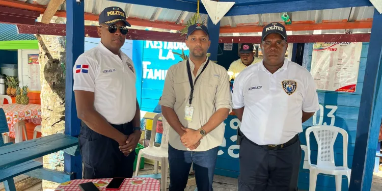 Carlos Machuca: “Todo está preparado para garantizar orden y disfrute en playas de Nagua”