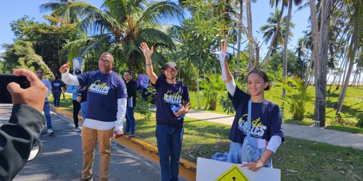 Iglesias evangélicas realizan jornada de concienciación y oración en salidas y entradas de Nagua