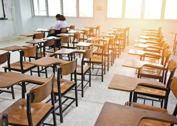 Casi la mitad del estudiantado no retornó a clases tras Semana Santa, pese a llamado del MINERD