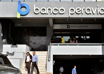 Ministerio Público ejecuta orden de captura contra condenados por fraude en el caso Banco Peravia