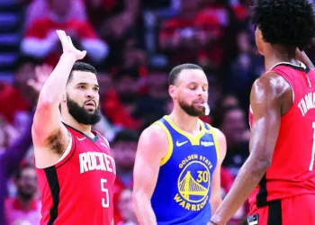 Houston fuerza el sexto juego; Rockets aplastan a Warriors 131-116 y evitan la eliminación