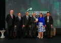 Banco Popular recibe premio regional por su liderazgo en finanzas sostenibles